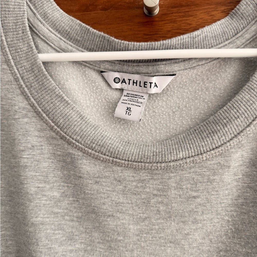ATHLETA Coaster Luxe Gray Women’s Sweater Size XL - Picture 3 of 10